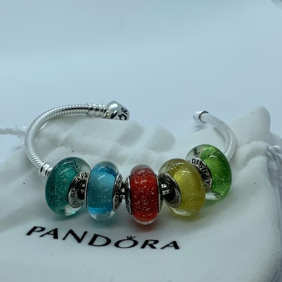 PANDORA Disney Princess Murano Glow Charms- Set! - Picture 2 of 6